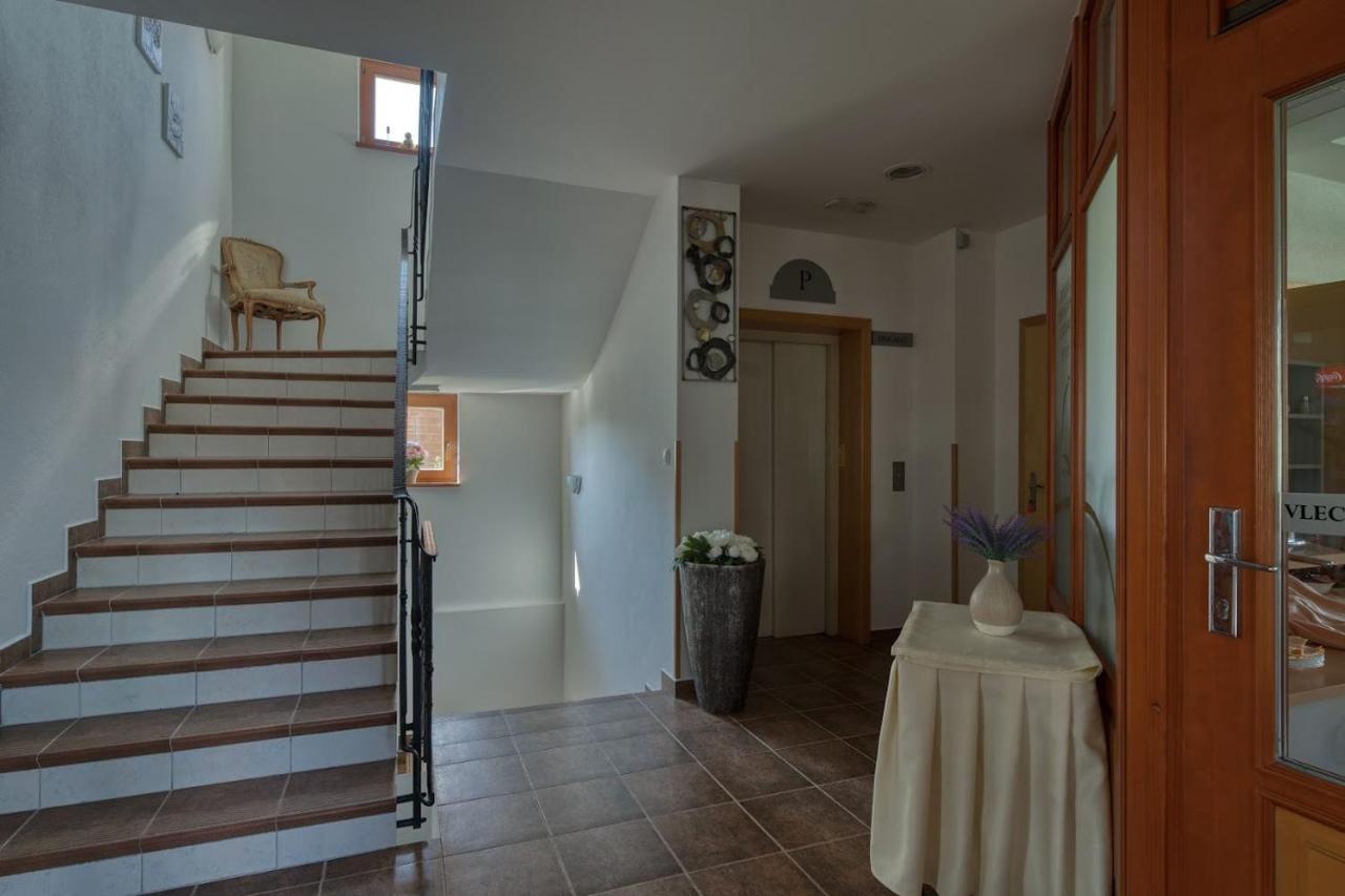 Garni Hotel Zvon Zreče Eksteriør billede
