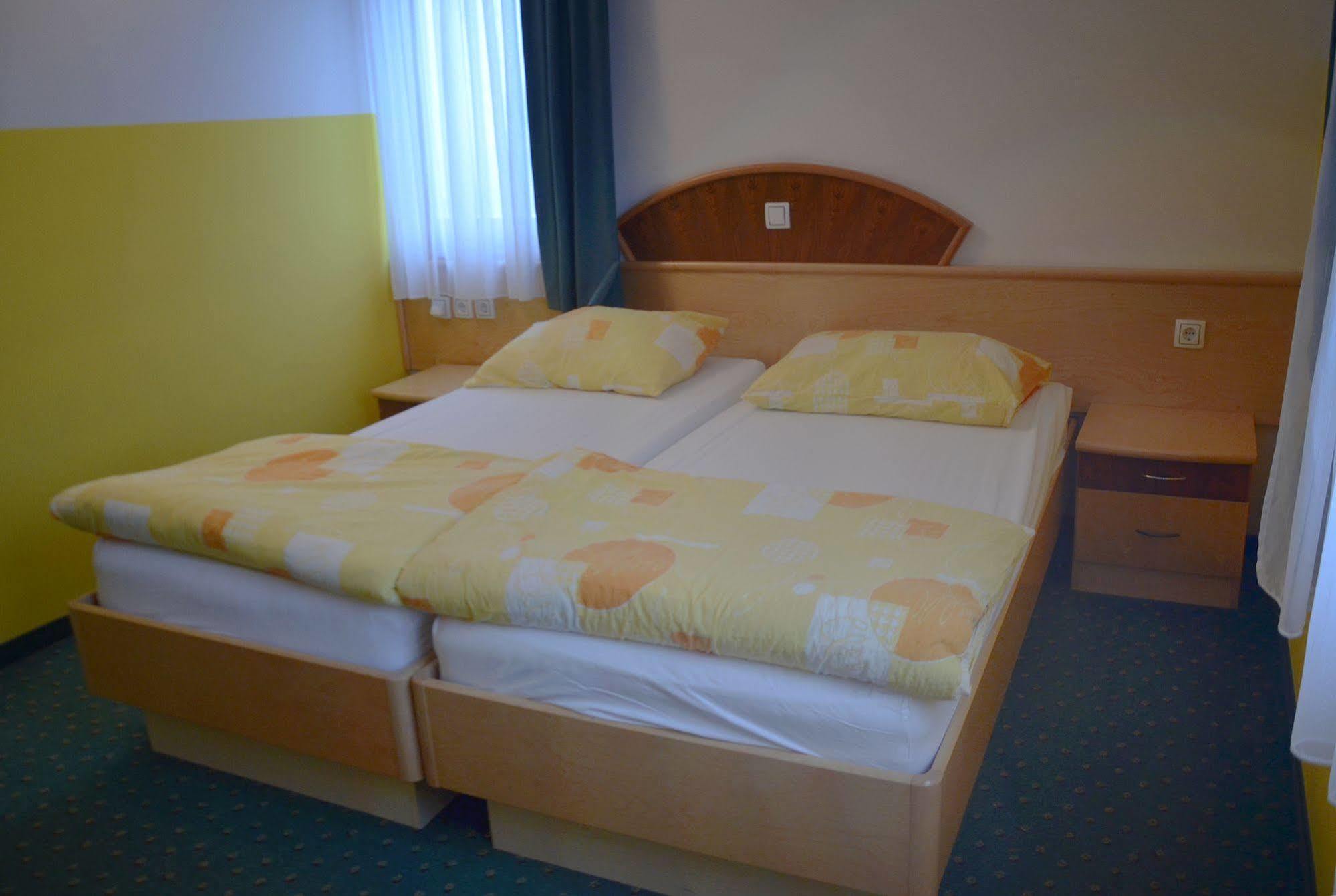 Garni Hotel Zvon Zreče Eksteriør billede